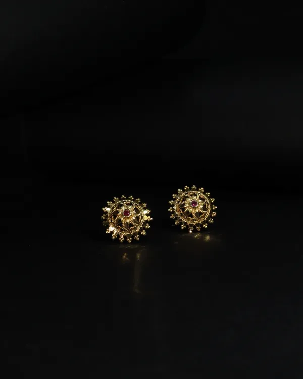 Micro_Plating_Gold_Tone_Ruby_Centred_Spoke_Studs_For_Women
