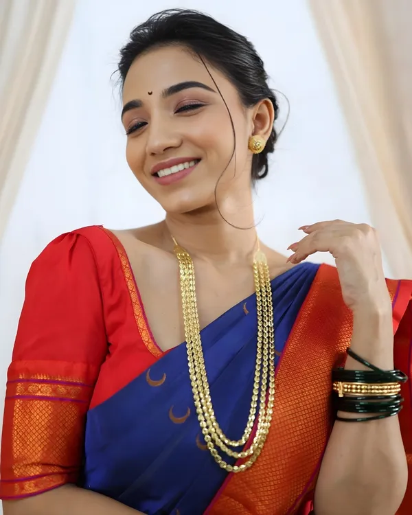 Gold_Suvarna_Pohe_Haar(3_Layered)_For_Women
