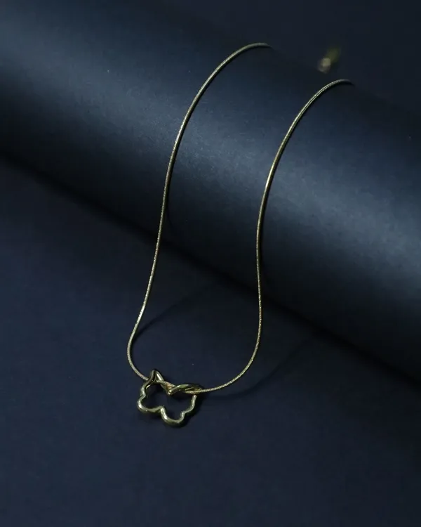 Gold_Luxe_Serpentine_18K_Gold_Plated_Anti_Tarnish_Butterfly_Chain_For_Women