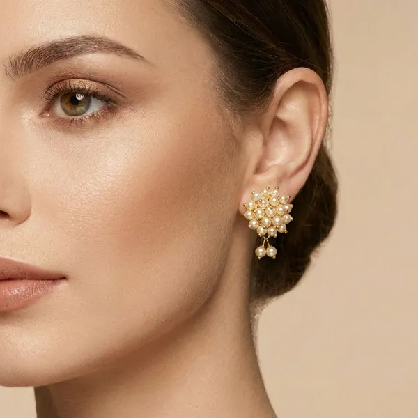 Gold_Dewdrop_Cluster_Studs_For_Women