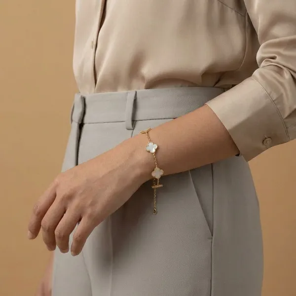 White_2_In_1_Clover_Charm_Anti_Tarnish_18K_Gold_Plated_Bracelet_&_Ancklet_For_Women