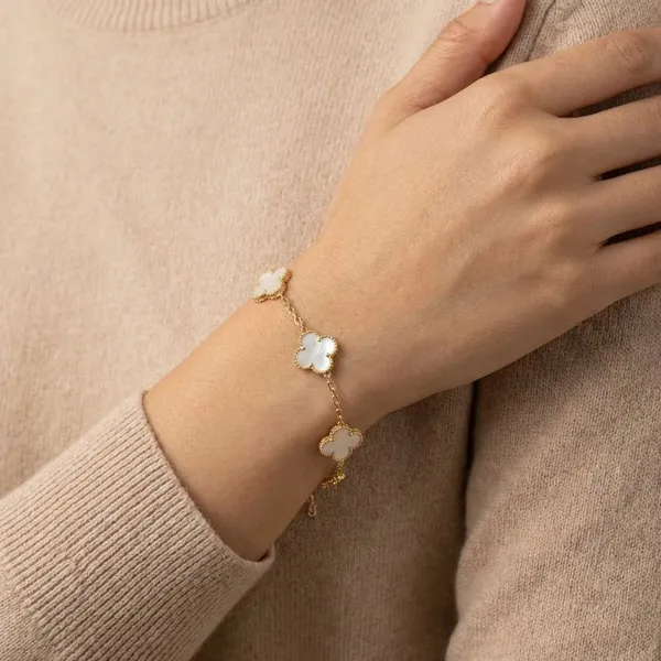 White_2_In_1_Clover_Charm_Anti_Tarnish_18K_Gold_Plated_Bracelet_&_Ancklet_For_Women