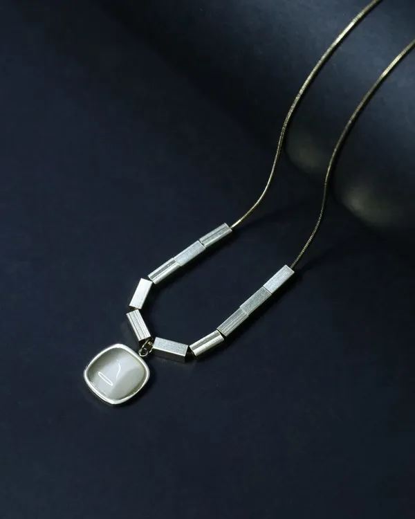 Gold_Snake_Chain_Cube_Beaded_Square_Gemstone_18K_Gold_Plated_Anti_Tarnish_Chain_Necklace_For_Women