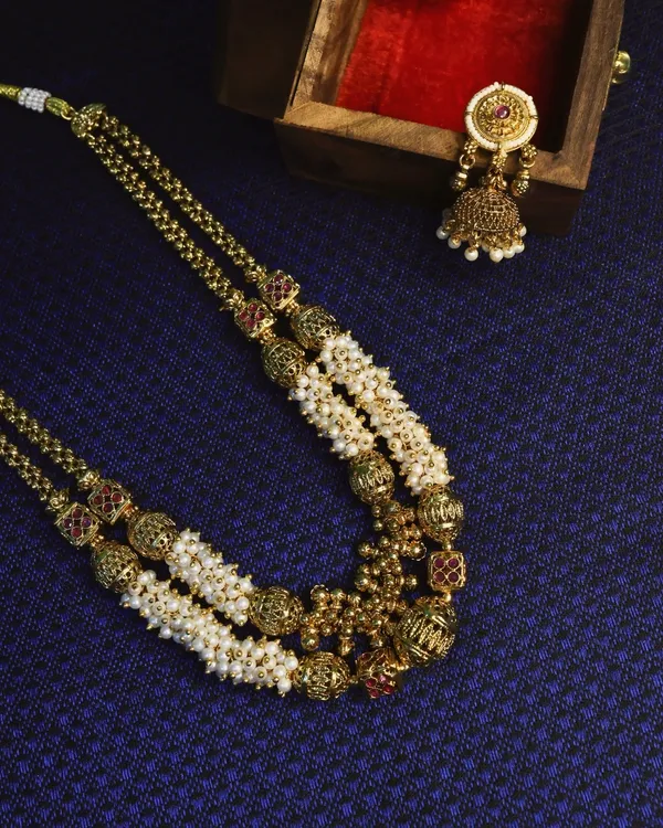 Gold_Temple_Pearl_Mala_(Peshwai_Style)_For_Women