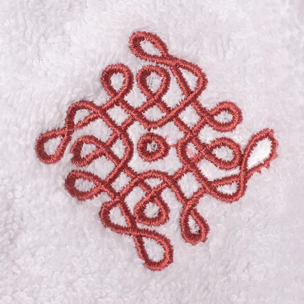 Off_White_Vellore_Embroider_Ultralux_Bath_Towels