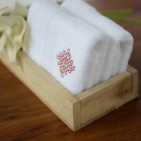 Off_White_Vellore_Embroider_Ultralux_Hand_Towels_Soft_Absorbent_Premium_Cotton_Towels_41_X_66_Cm_16_X_26_In_For_Bathroom_Face_Guest_(Set_Of_2)