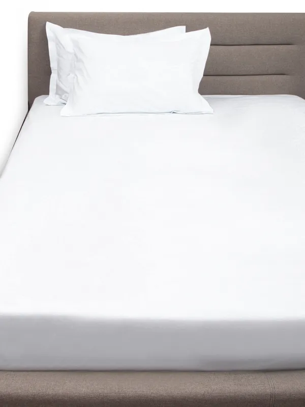 White_Premium_Queen_Size_Bed_Sheet,_Plain_300_Tc_100_Percent_Cotton_2_Pillow_Covers