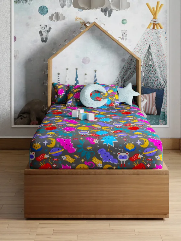 Multicolor_Monster_200_Tc_Cotton_Single_Kids_Bedsheet_60X90_With_1_Pillow_Cover_18X27_Soft_Breathable_Durable_Lightweight_Easy_Care_Colorful_Bedding_Perfect_For_Kids_Room_Everyday_Comfort