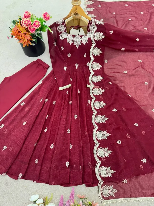 Brown_Chiffon_Suit_Set_For_Women