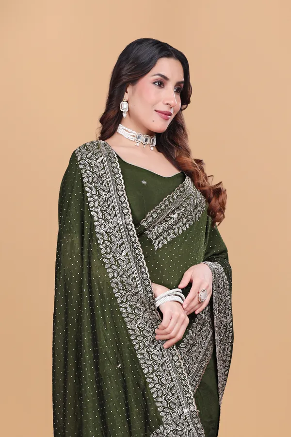 Green_Heavy_Embroidery_Work_Border_Saree_For_Women