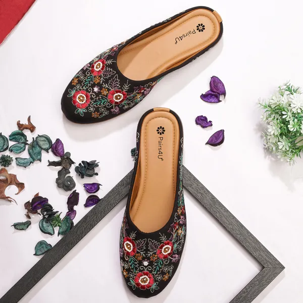 Black_Embellished_Embroidered_Canvas_Slip_On_Flats_For_Women