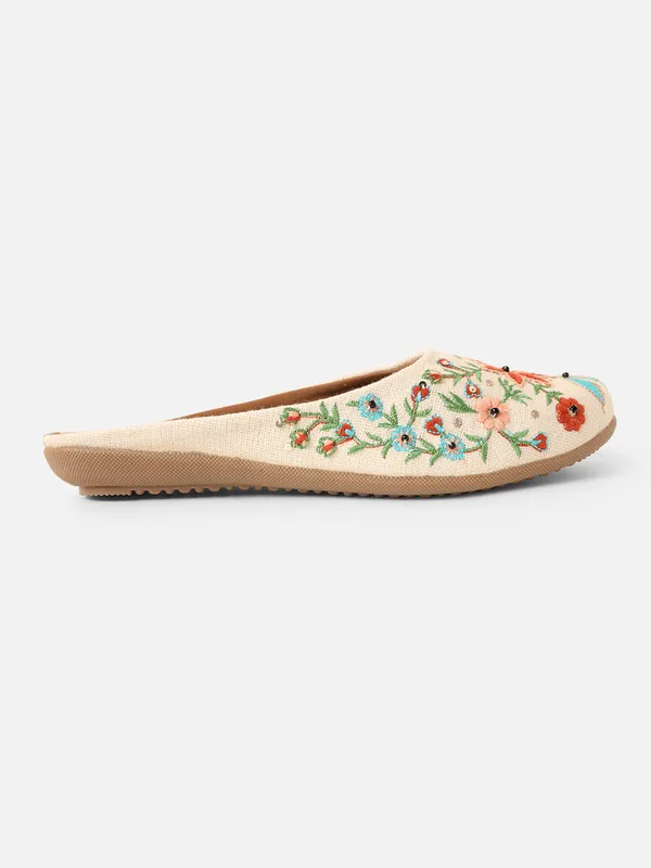Off_White_Embellished_Embroidered_Canvas_Slip_On_Flats_For_Women