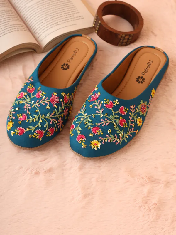 Rama_Embellished_Embroidered_Canvas_Slip_On_Flats_For_Women