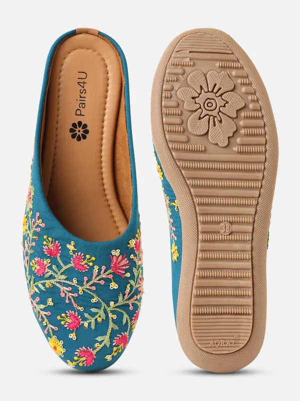 Rama_Embellished_Embroidered_Canvas_Slip_On_Flats_For_Women