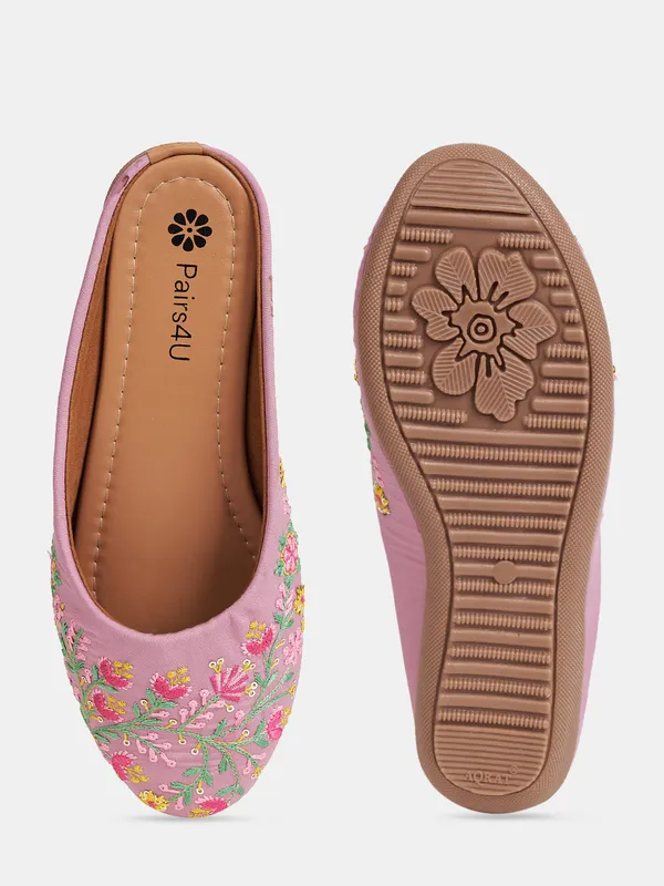 Light_Purple_Embellished_Embroidered_Canvas_Slip_On_Flats_For_Women