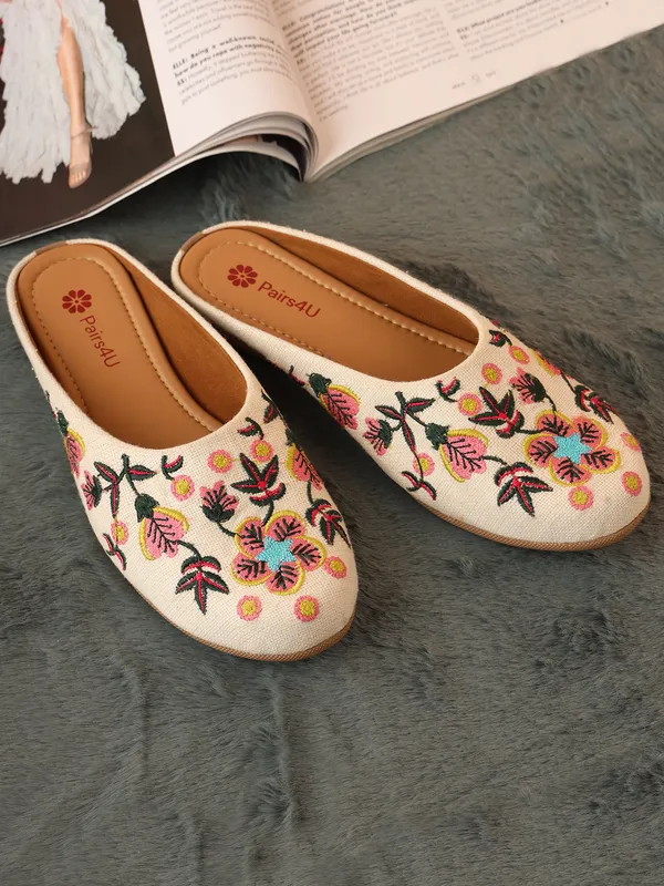 Off_White_Embellished_Embroidered_Canvas_Slip_On_Flats_For_Women