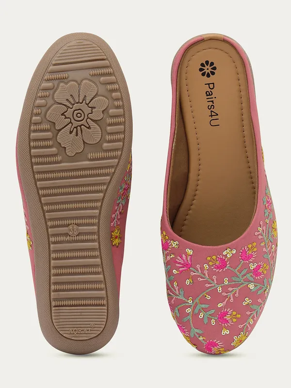 Peach_Embellished_Embroidered_Canvas_Slip_On_Flats_For_Women