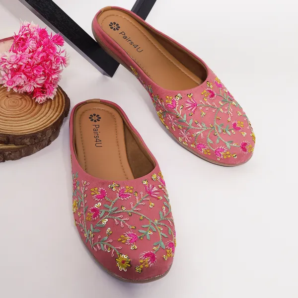 Peach_Embellished_Embroidered_Canvas_Slip_On_Flats_For_Women