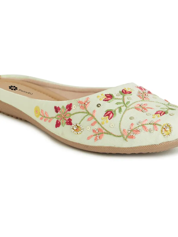 Pista_Embellished_Ethnic_Mules_Flats_For_Women