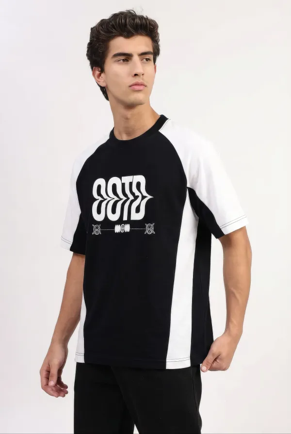 Black_&_White_Cotton_Cut_&_Sew_T-Shirt_For_Unisex_-_Oversized_Fit