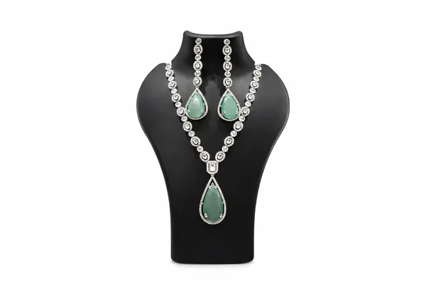 Silver_Alloy_Premium_&_Fancy_Design_Necklace_For_Women