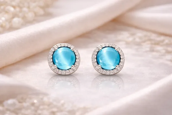 Silver_Brass_Premium_&_Fancy_Design_Earrings_For_Women