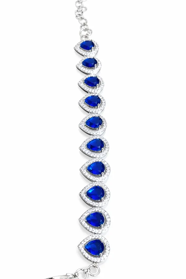 Silver_Alloy_Premium_&_Fancy_Design_Bracelet_For_Women