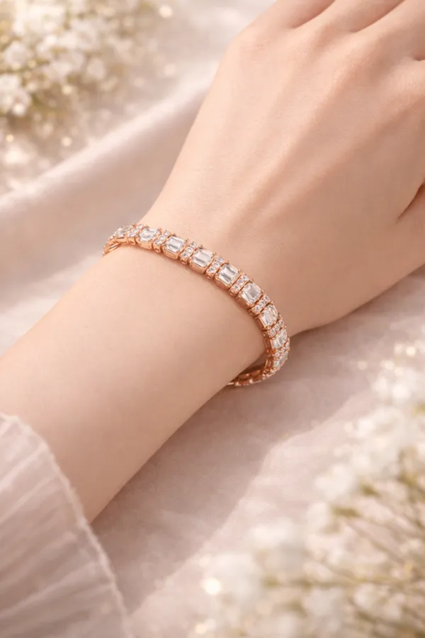 Silver_Alloy_Premium_&_Fancy_Design_Bracelet_For_Women