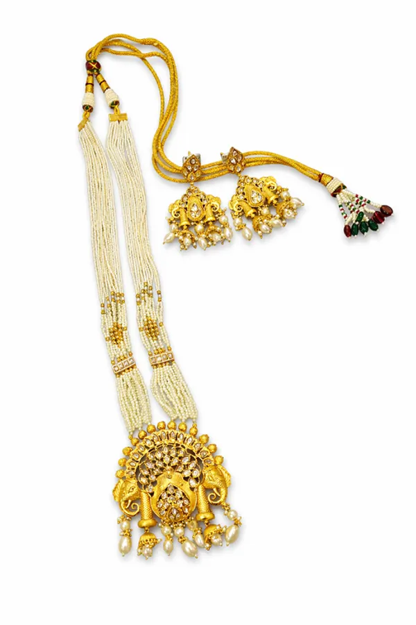 Golden_Copper_Alloy_With_Premium_Quality_Kundan_Polki_Set_With_Earrings_For_Women
