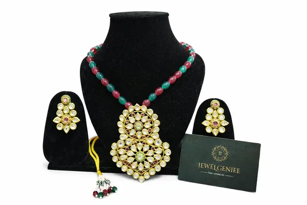 Golden_Copper_Alloy_With_Premium_Quality_Kundan_Polki_Set_With_Earrings_For_Women