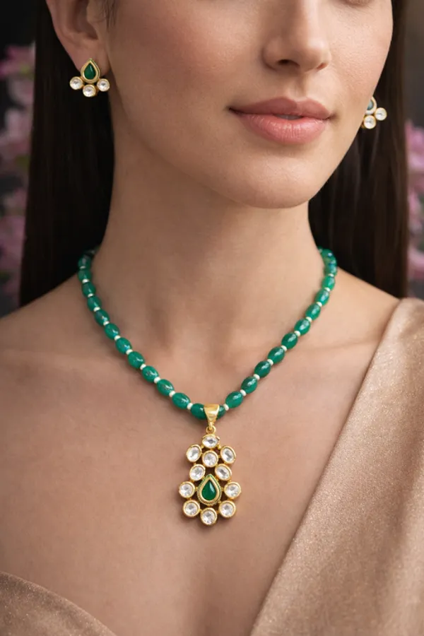 Golden_Copper_Alloy_With_Premium_Quality_Kundan_Polki_Set_With_Earrings_For_Women