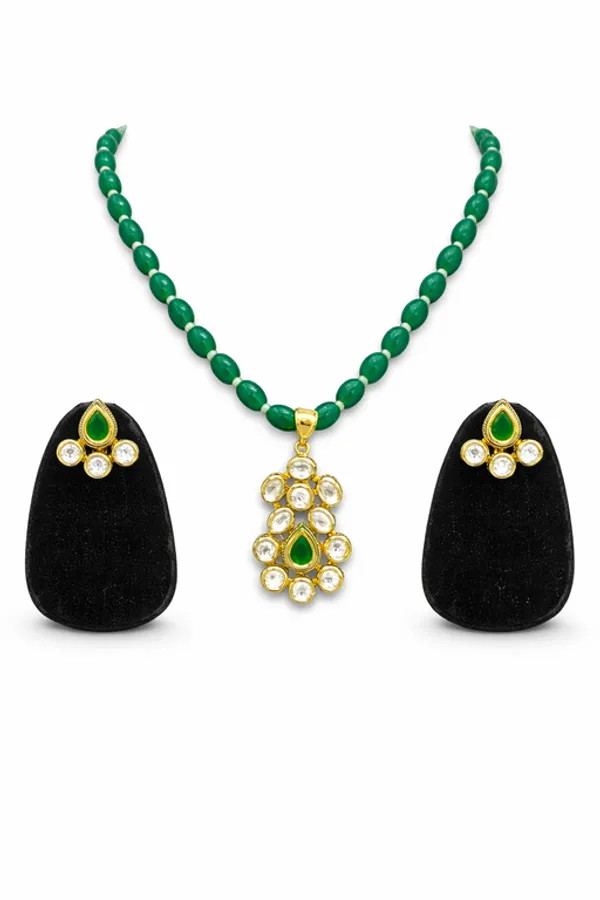 Golden_Copper_Alloy_With_Premium_Quality_Kundan_Polki_Set_With_Earrings_For_Women