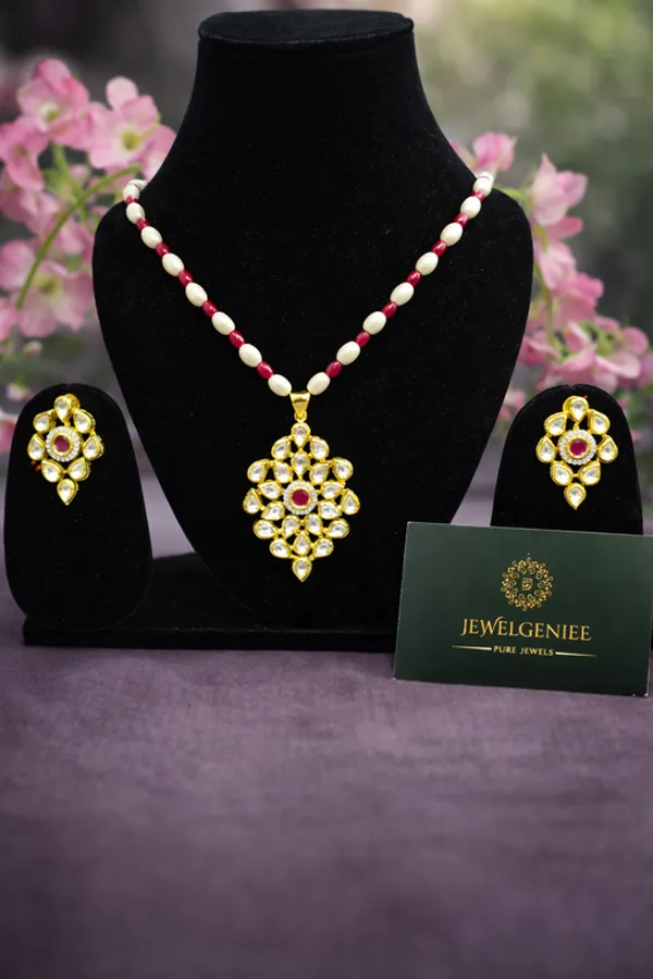 Golden_Copper_Alloy_With_Premium_Quality_Kundan_Polki_Set_With_Earrings_For_Women