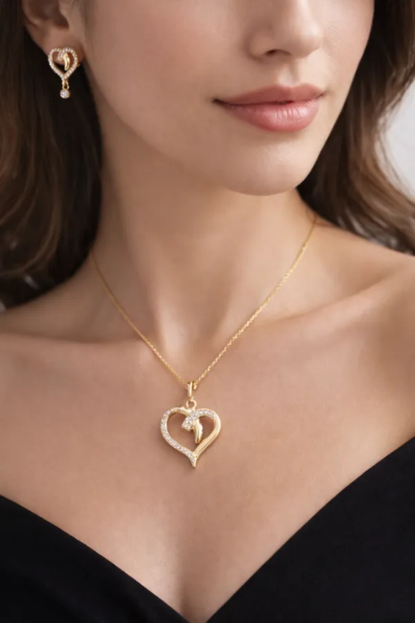 Silver_Premium_&_Fancy_Design_Pendant_Set_For_Women_And_Girls