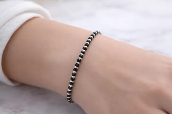 Silver_925_Black_Beads_Bracelet_For_Women