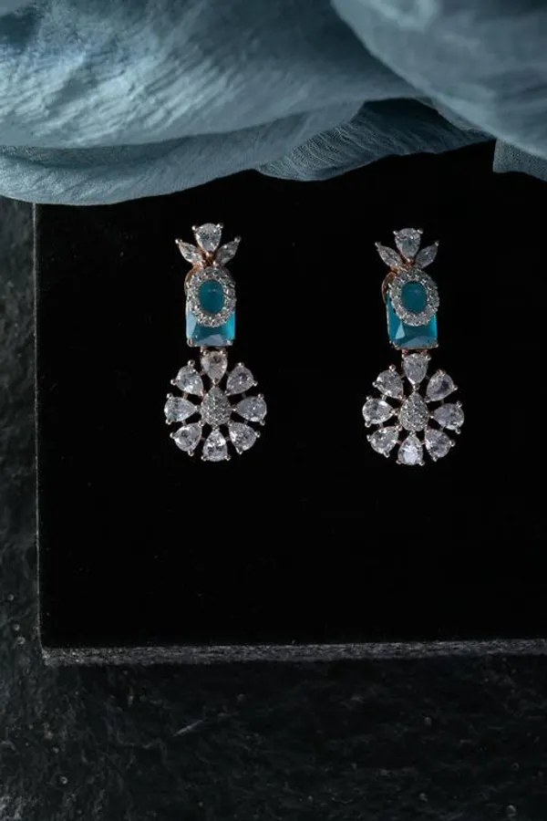 Silver_Premium_&_Fancy_Design_Earrings_For_Women