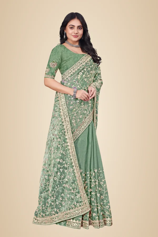 Pista_Elegant_Design_Chanchal_Georgette_Saree_For_Women
