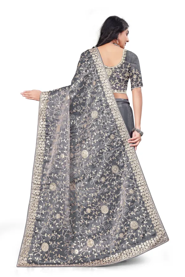 Grey_Elegant_Design_Kasturi_Georgette_Saree_For_Women