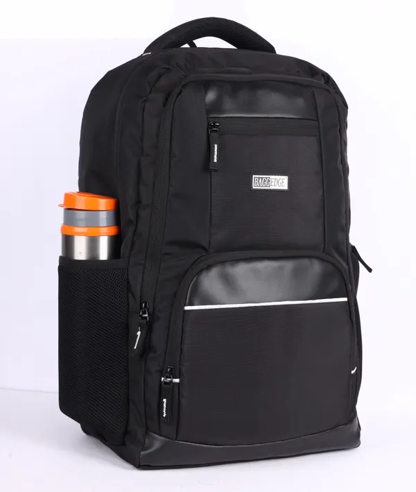 Black_Premium_Laptop_Backpack_With_Usb_Charging_Port