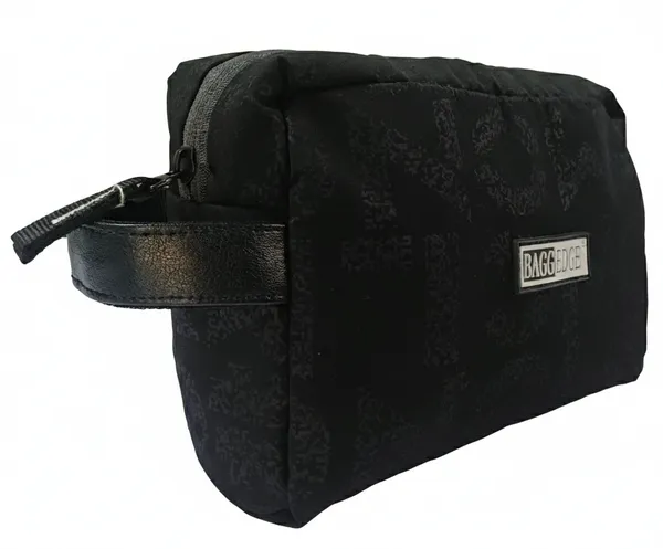 Black_Toiletry_Pouch_With_Zipper_And_Handle