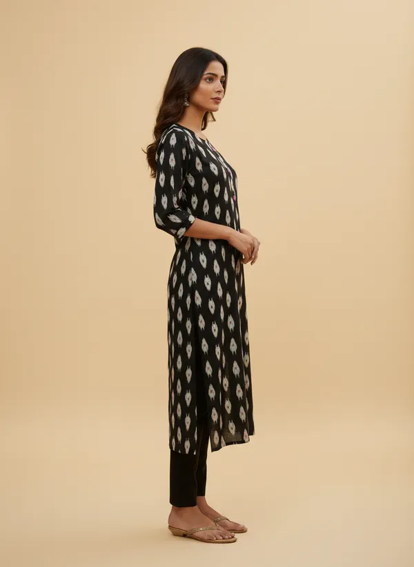 Balck_Cotton_Printed_Kurti_For_Women