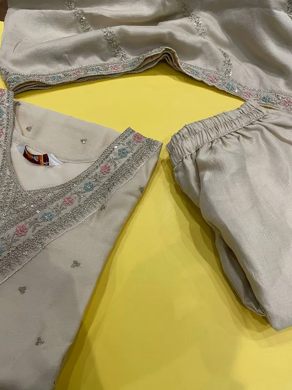 Off_White__Embroidered_Straight_Suit