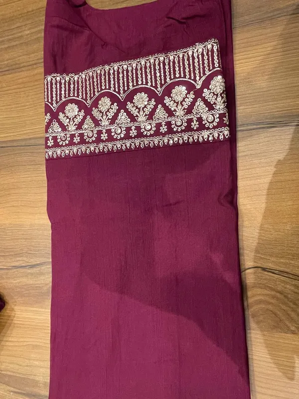 Cotton_Silk_Kurta_Set_With_Dupatta_For_Women