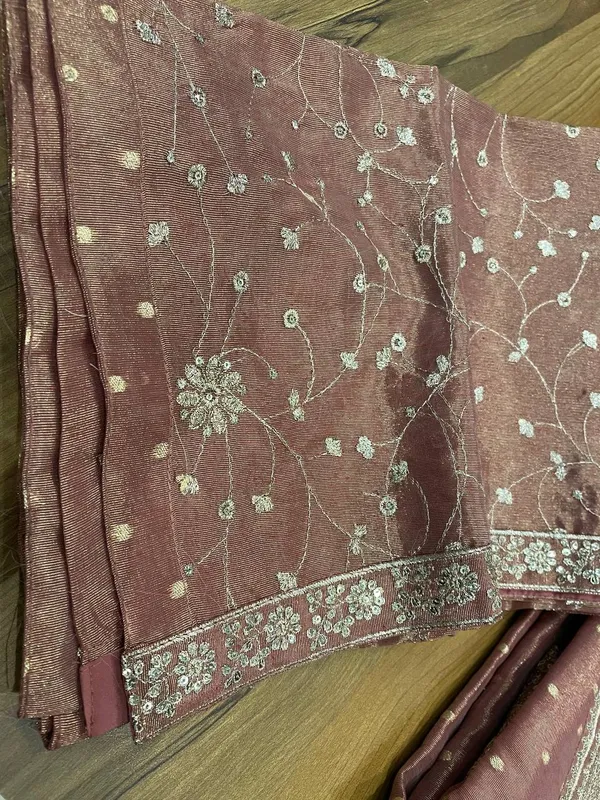Nut_Brown_Silk_Churidar_Set_For_Women