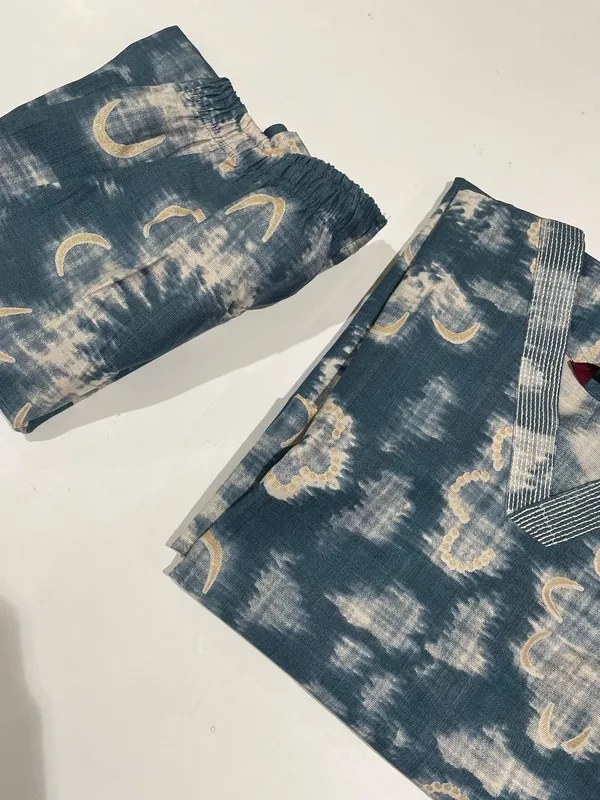 Grey_Vatican_Silk_Printed_Co-Ord_Set_For_Women