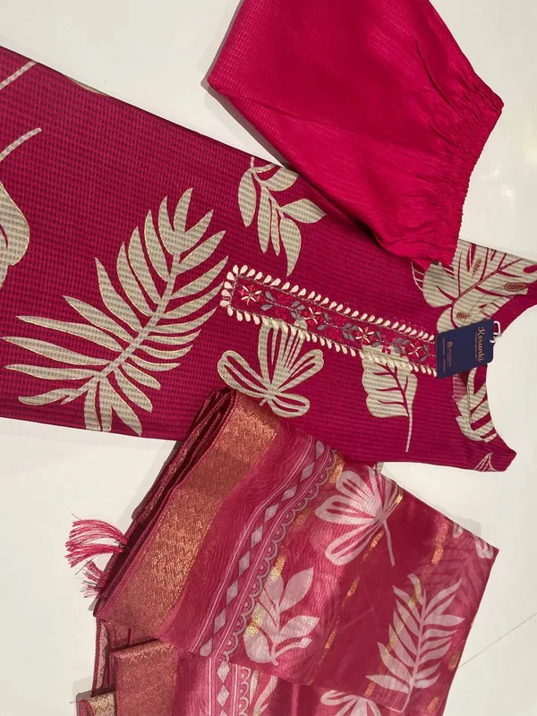 Pink_Vatican_Silk_Printed_Kurta_Set__For_Women
