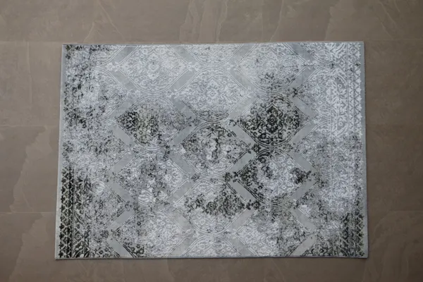 Multicolor_Polyester_Premium_Rugs_For_Home