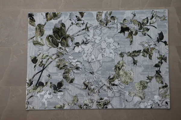 Multicolor_Polyester_Premium_Rugs_For_Home
