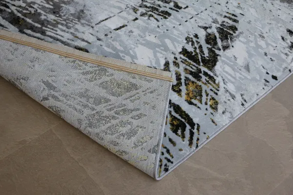 Multicolor_Polyester_Premium_Rugs_For_Home