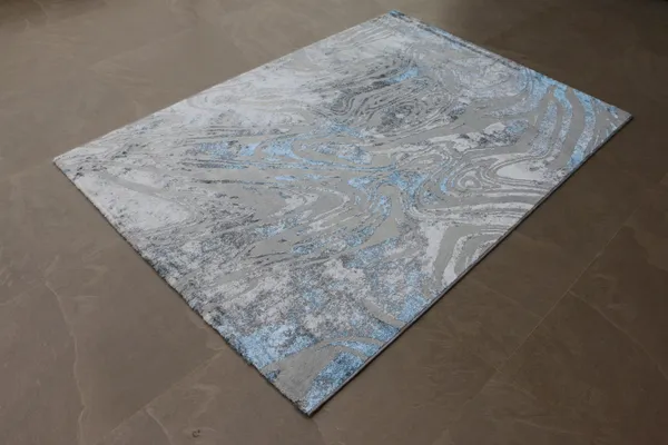 Multicolor_Polyester_Premium_Rugs_For_Home